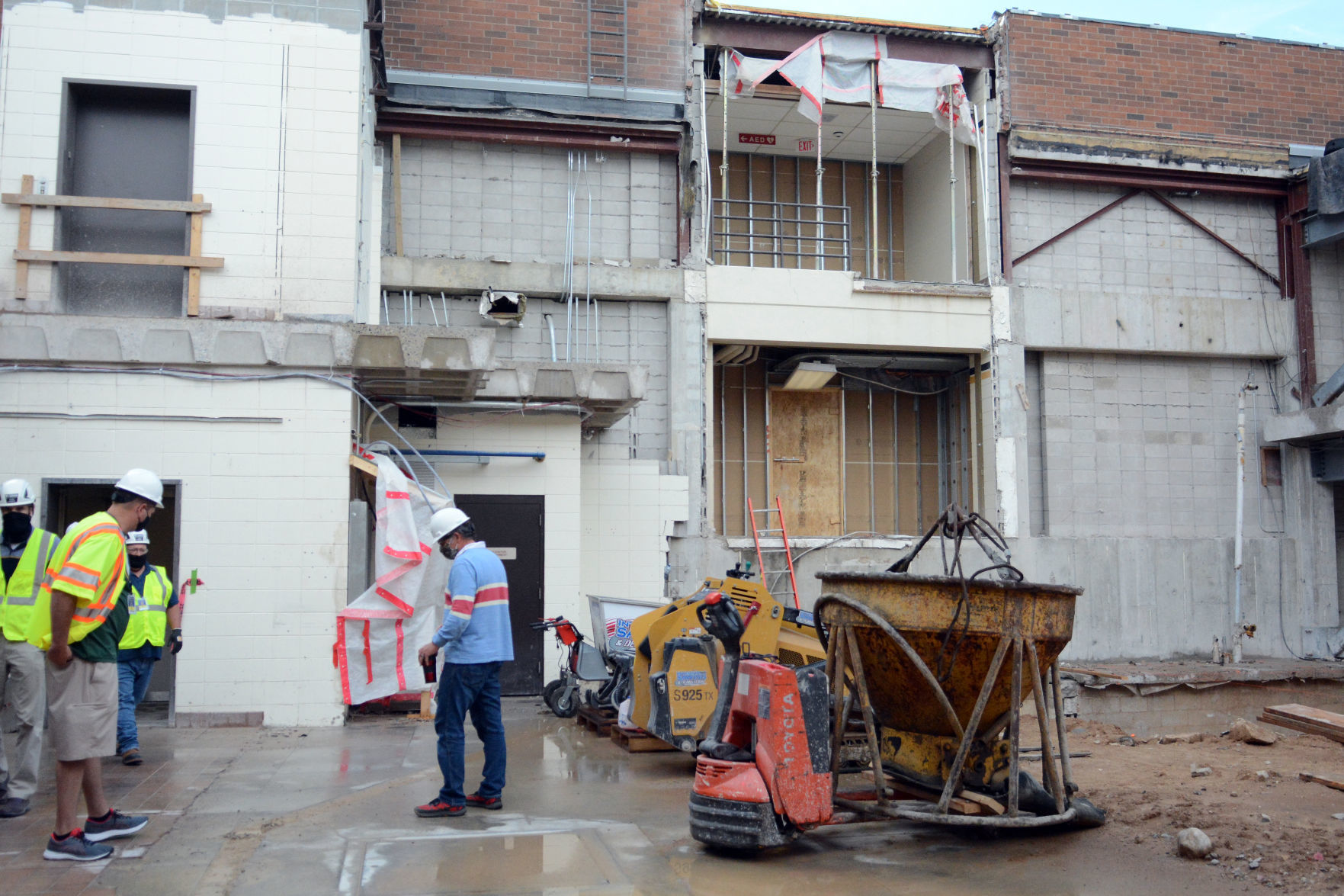 Baraboo middle school construction tour, June 23, 2020